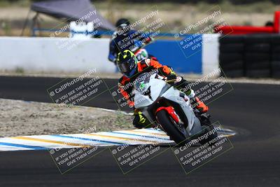 media/Jun-07-2025-TrackDaz (Sat) [[4413525952]]/C Group/1240pm (Turn 1)/